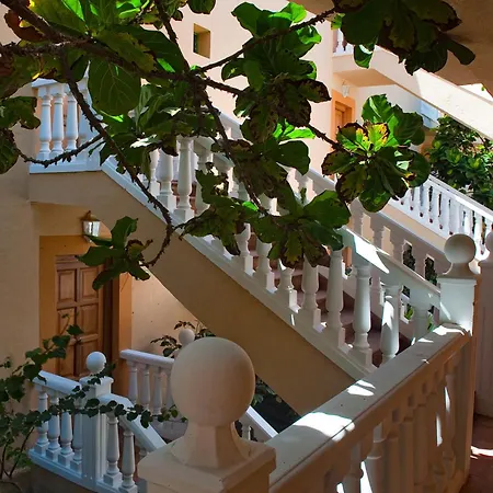 Apartment Elba Lucia Sport & *